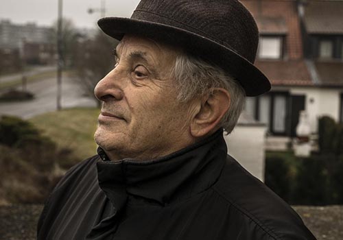 1 Un ex minatore dell'area del Borinage durante il ritrovo annuale dell'associazione ex minatori di Marcinelle